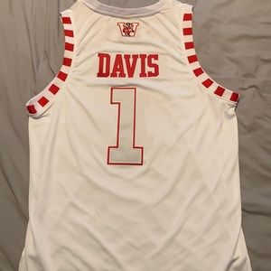 Wisconsin Medium Johnny Davis #1 stitched alternate jersey